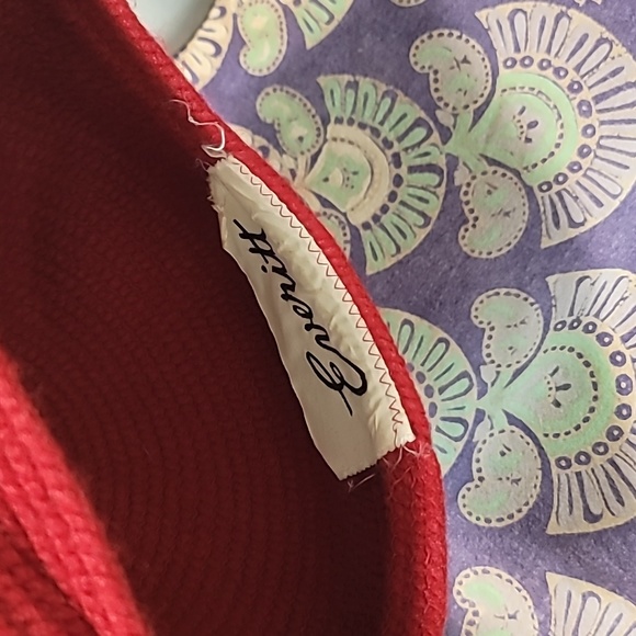 Vintage Adorable Berret Style Hat with Bow Detail - Picture 2 of 5